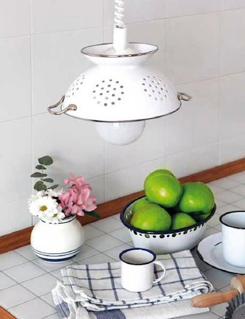 Colander pendant light Undoubtedly Gorgeous DIY Pendant Light Fixtures From Upcycle Items