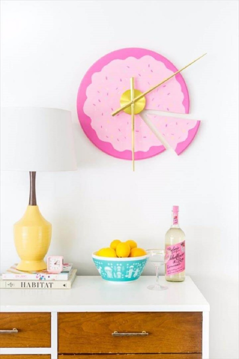 Diy sliced cake wall clock DIY Room Decoration Ideas Where Teens Can Do It In A Short Time