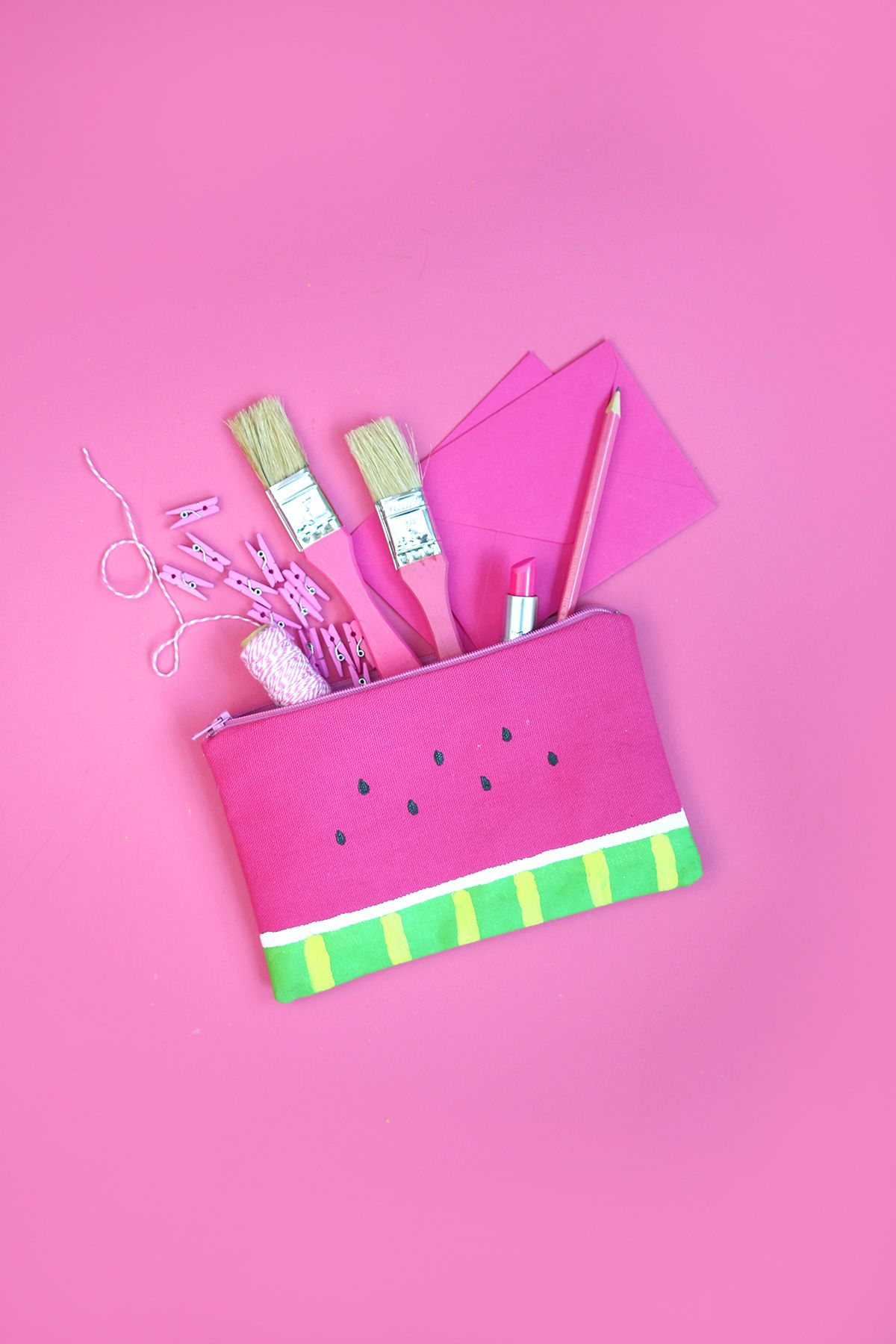 Diy strawberry pencil case DIY Stylish Pencil Cases Ideas To Elevate Your Kids Style On School