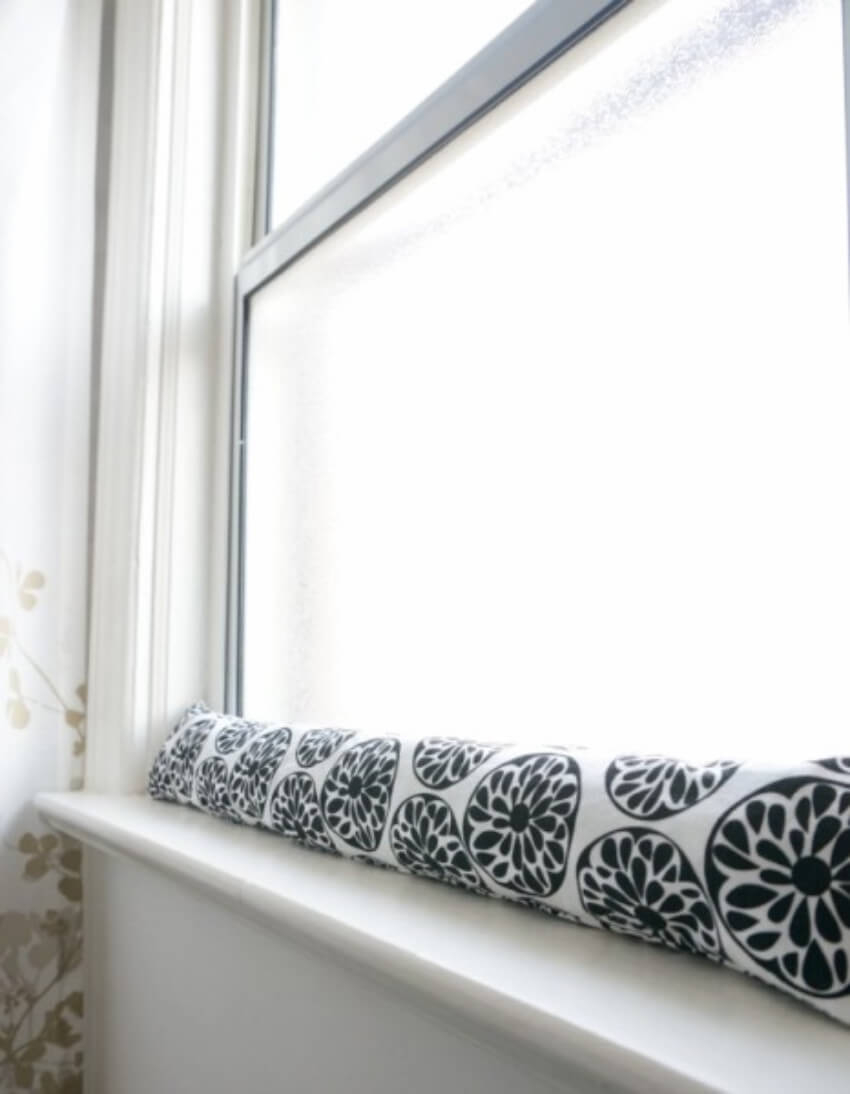 Draft stopper Effortless DIY Sewing Projects To Create A Beautiful Effect To Your Home