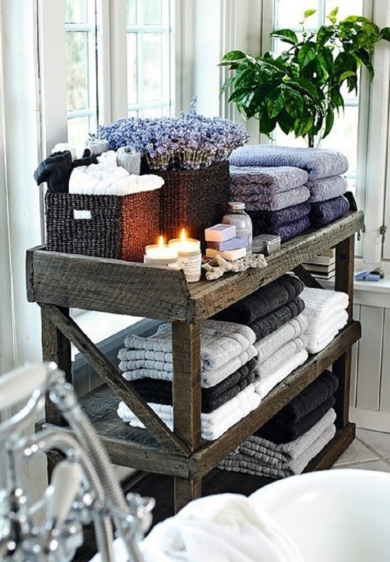 Rustic-towel-shelf